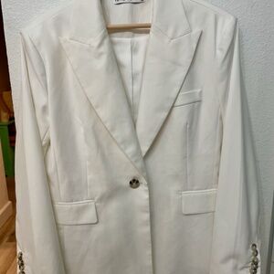 Third Form brand Women’s White "Power" Blazer – Sz 2 (US)